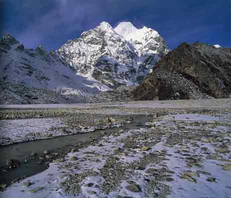 
Chamlang From Sherson - Nepal: The Mountains Of Heaven book
